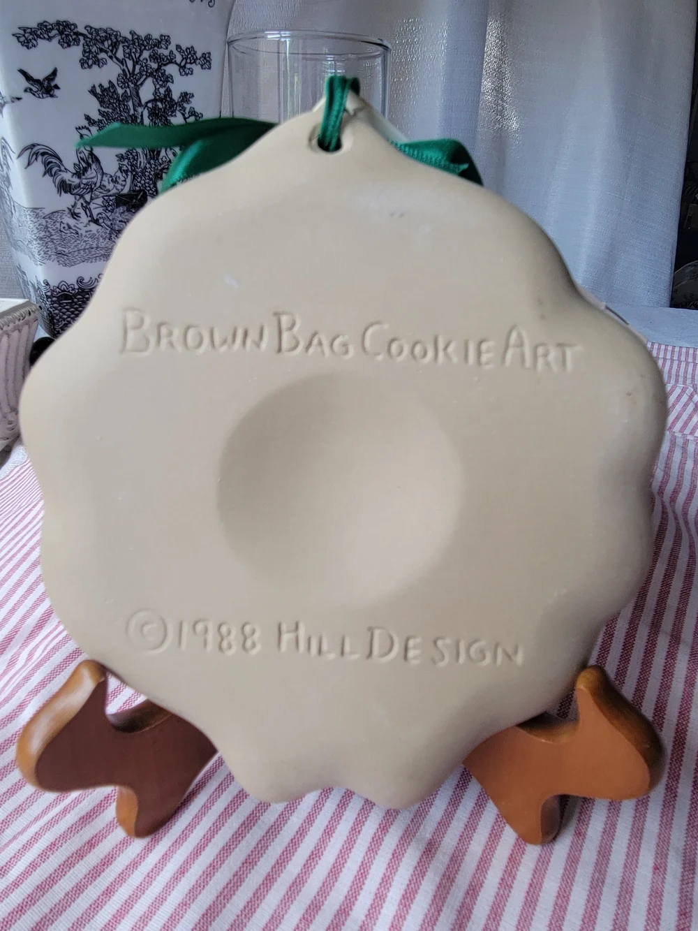Brown Bag Cookie Art Vintage Stoneware Wreath Cookie Mold